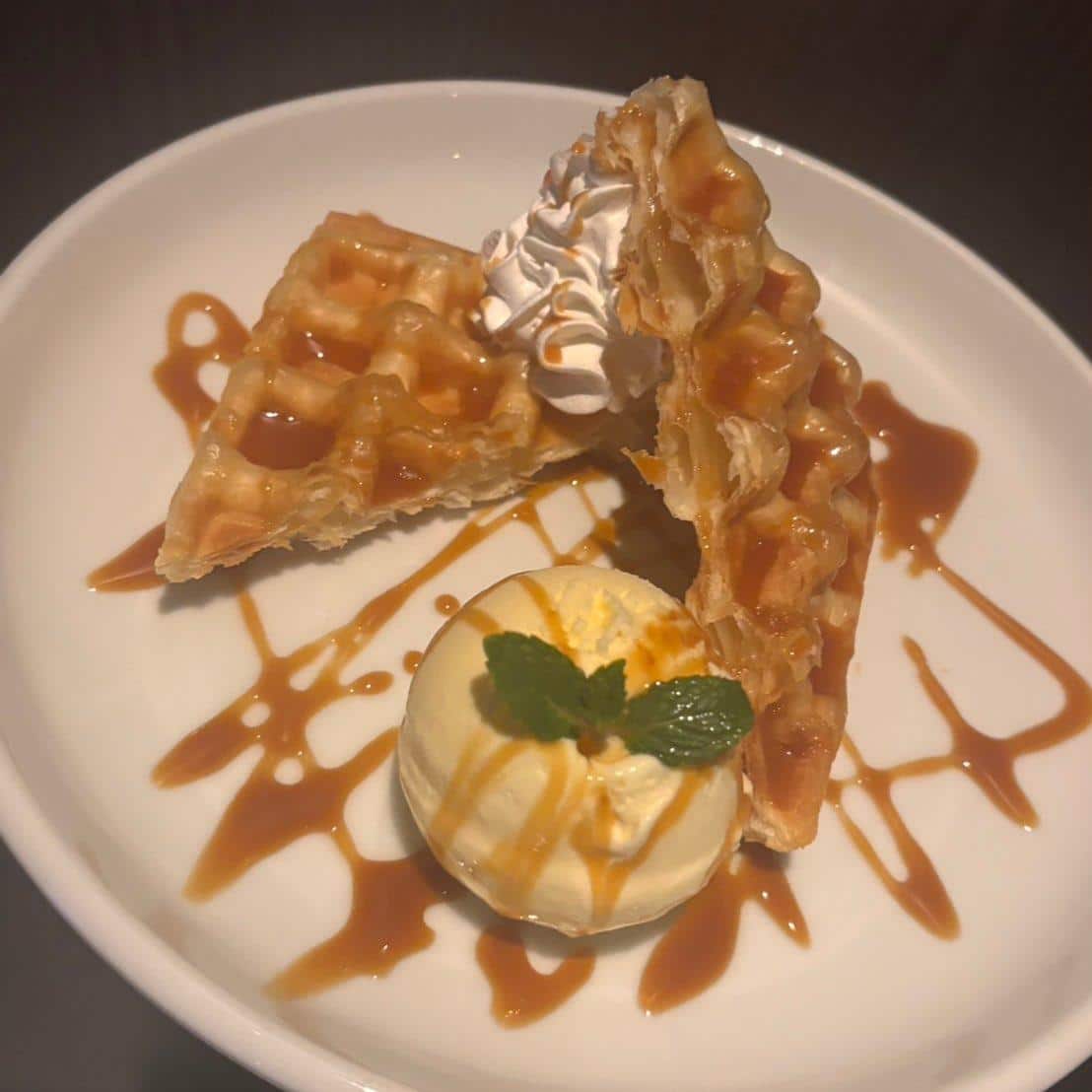 【煙間難波 シーシャ バー】極上の休日を。