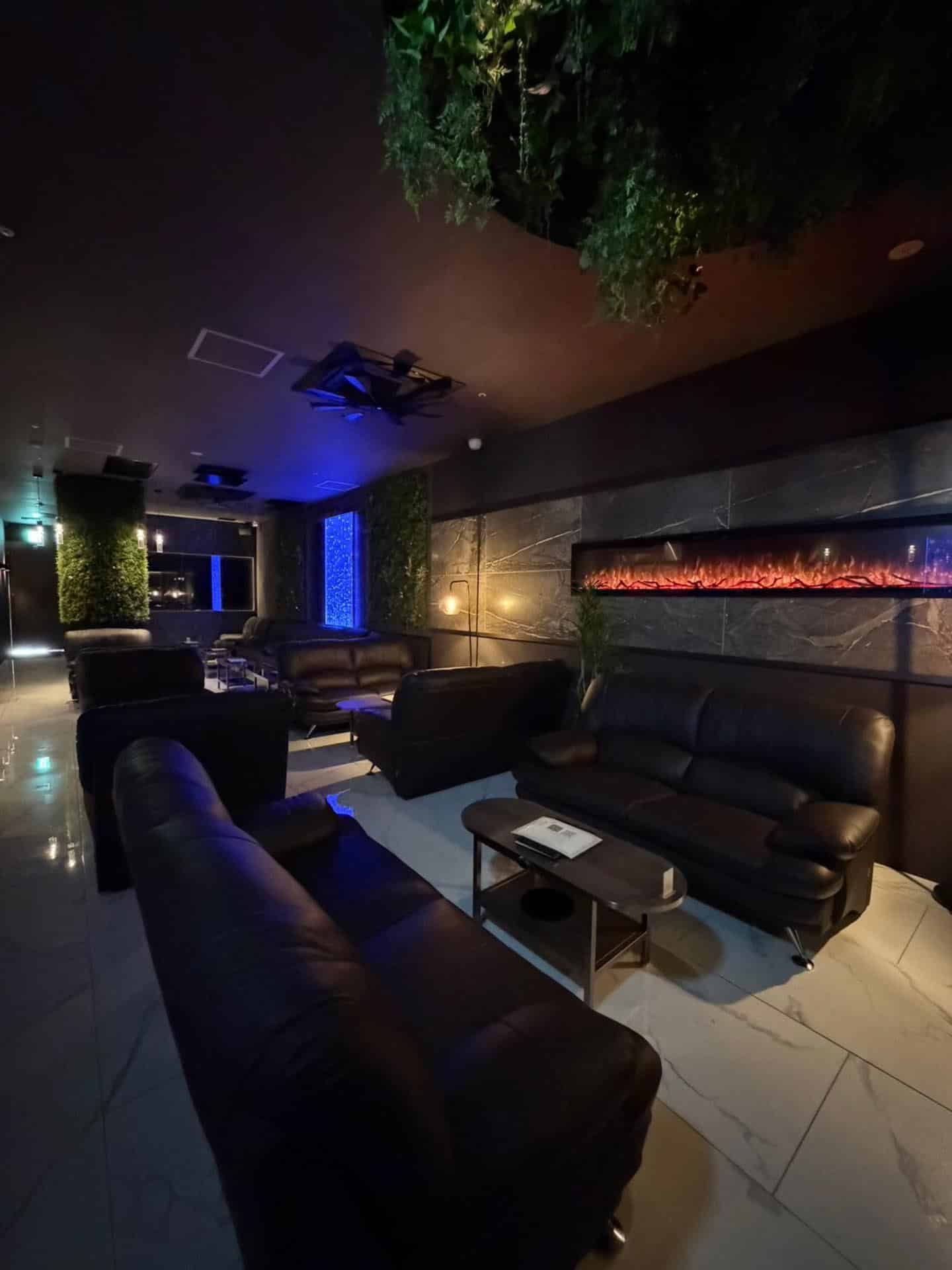 【難波 シーシャ バー】おひとり様歓迎のシーシャカフェ