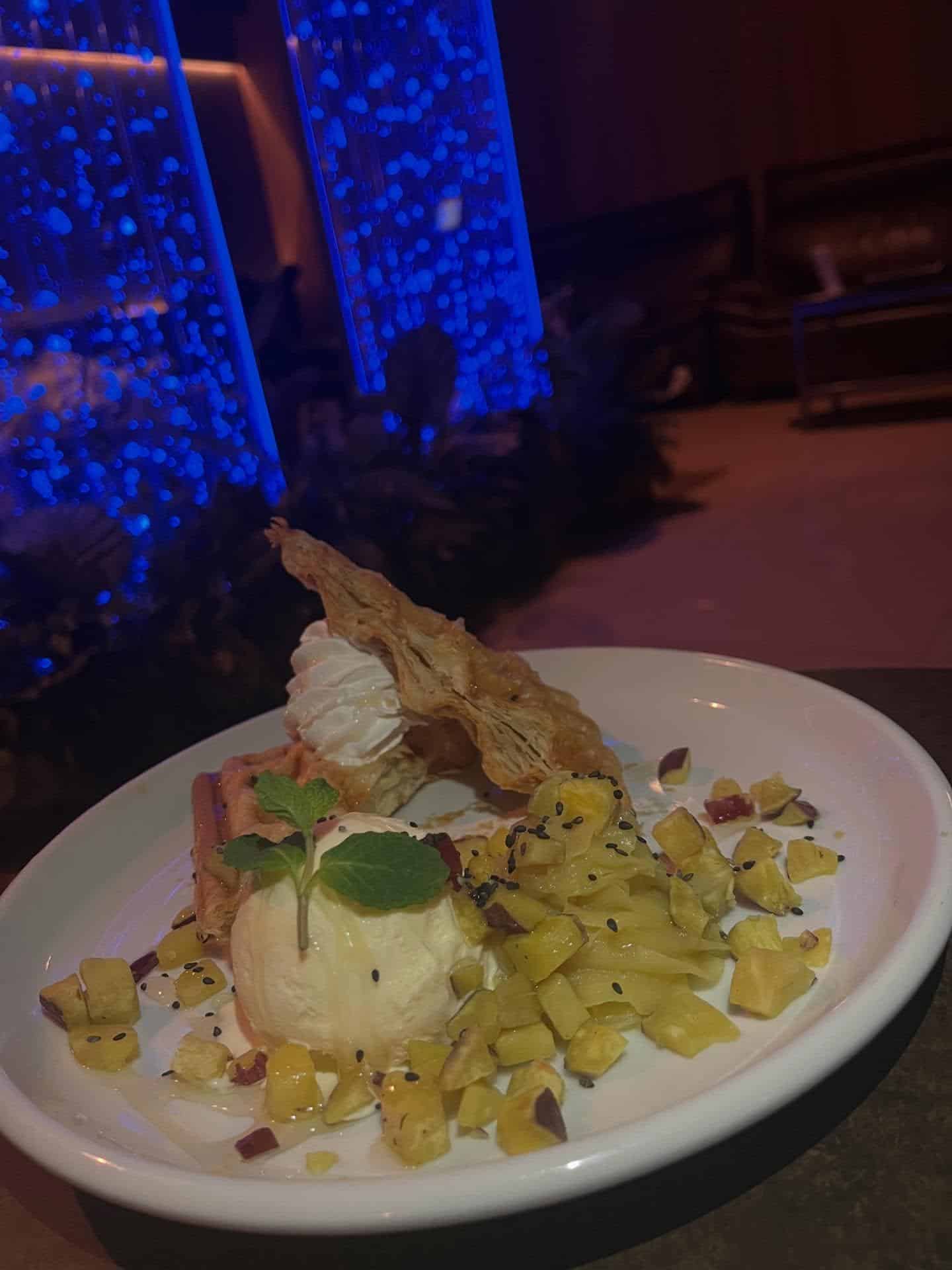 【銀座シーシャバー】季節のクロッフル スイートポテト