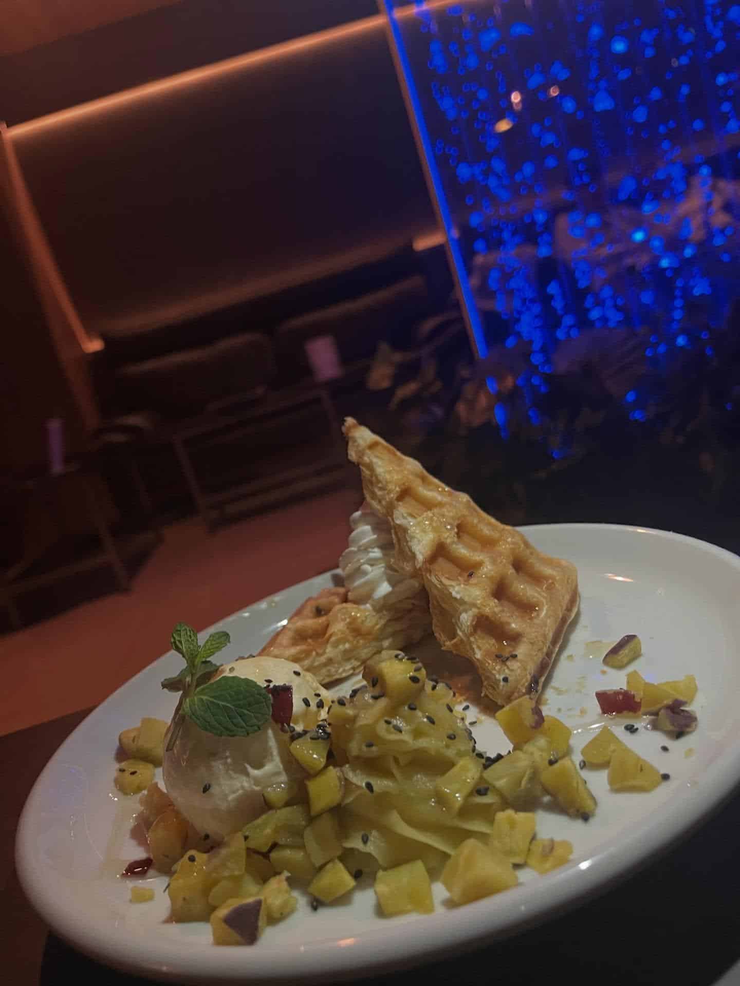 【銀座シーシャバー】季節のクロッフル スイートポテト