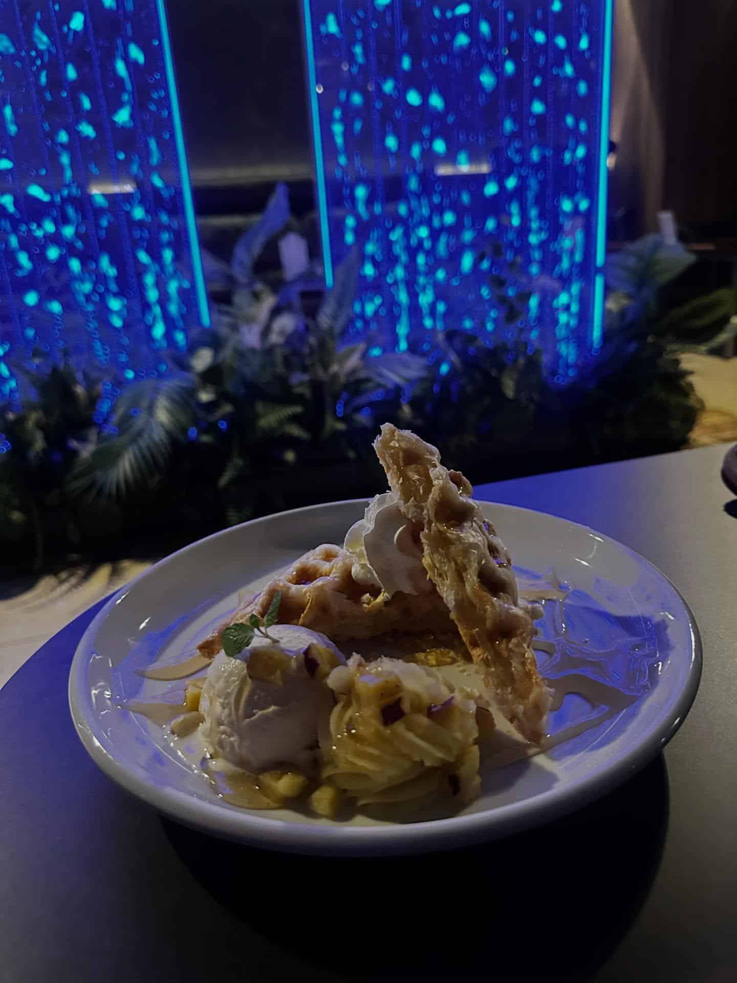 【銀座シーシャバー】さつまいものクロッフル