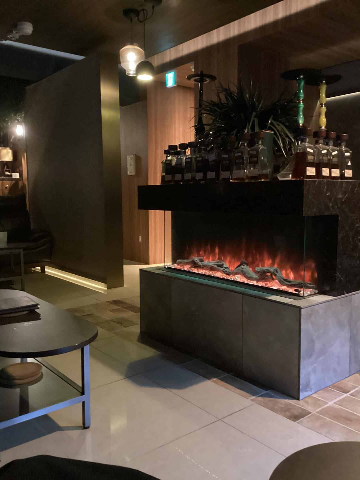 【銀座シーシャバー】ソファ完備！カップルシートのあるシーシャバー