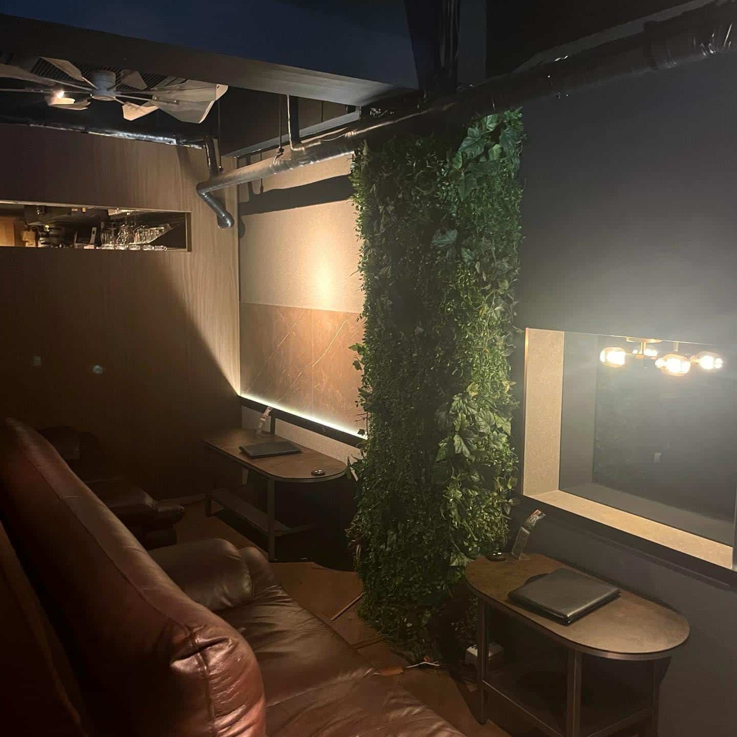 【新宿西口　シーシャ　バー】おひとり様歓迎のシーシャカフェー