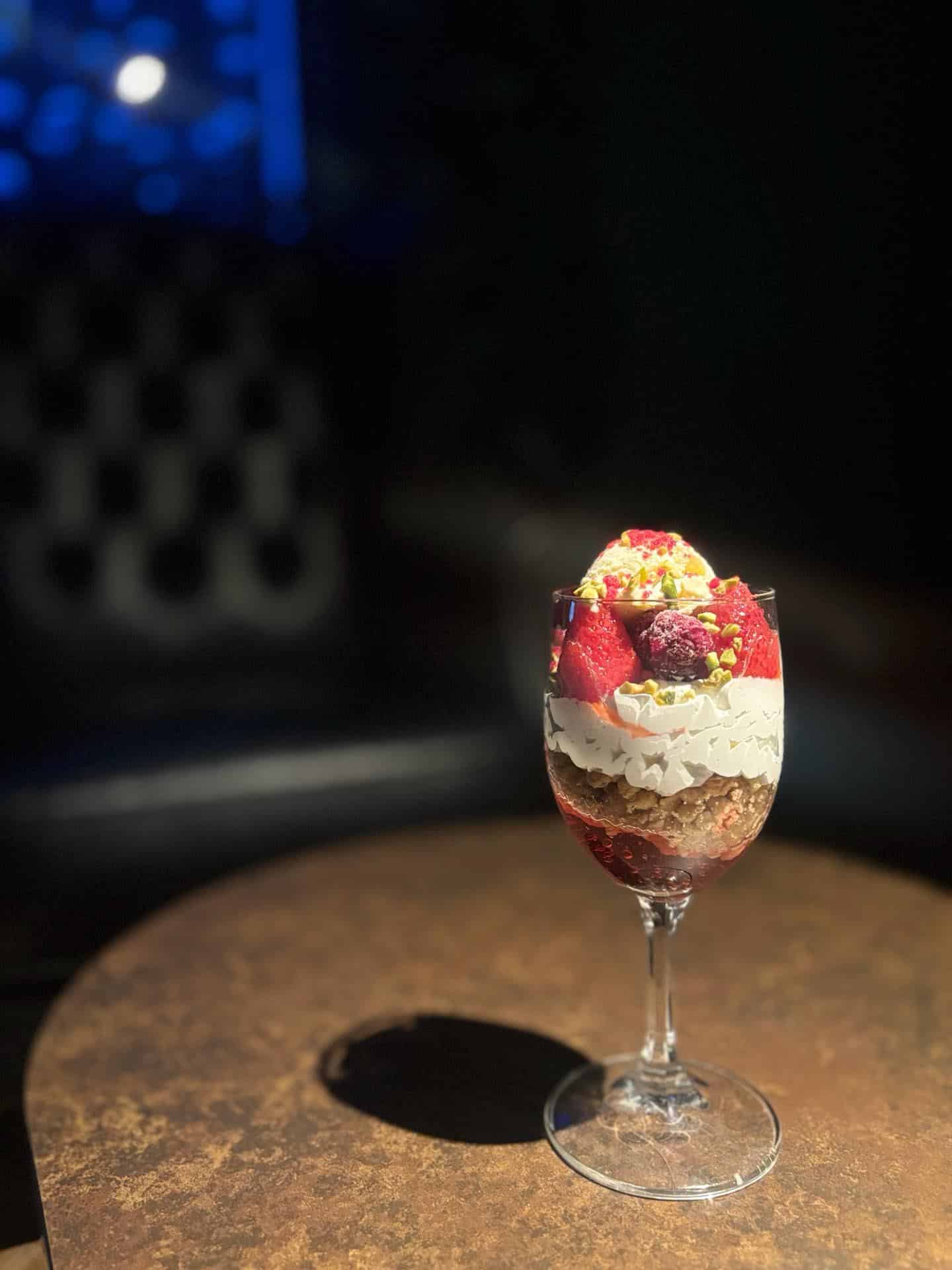 【新宿西口　シーシャ　バー】おひとり様歓迎のシーシャカフェ