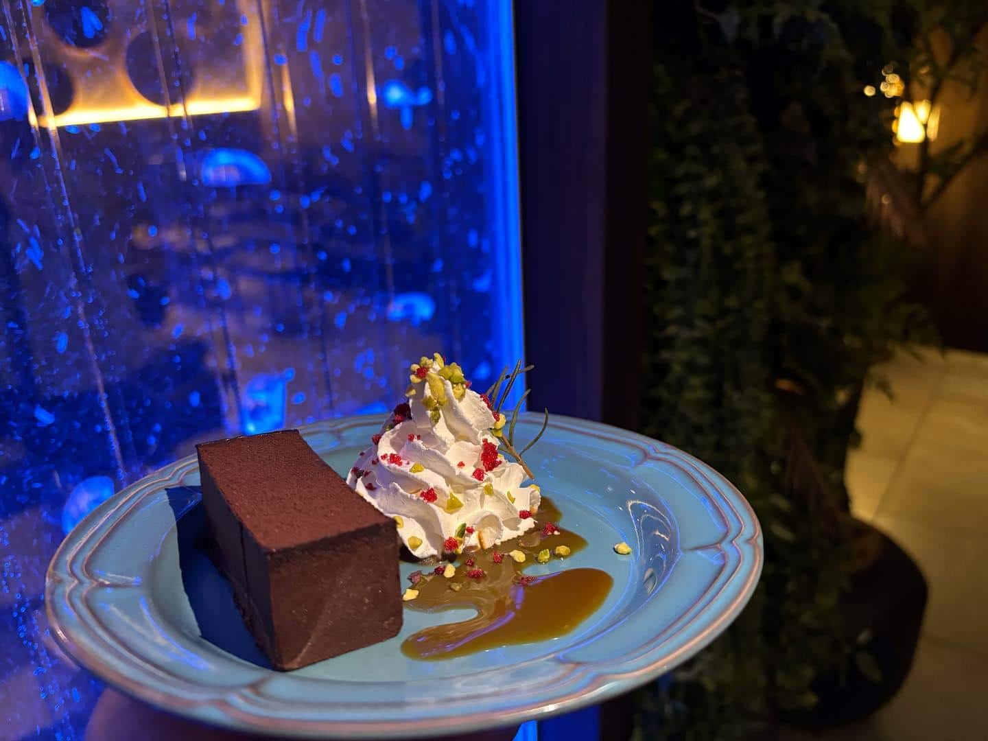 【東京八重洲 シーシャバー】